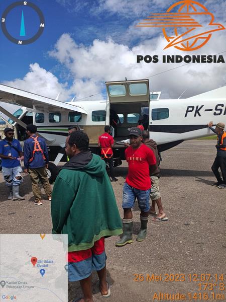 cargo beras bulog by pos indonesia (15) cargo beras bulog by pos indonesia (15)