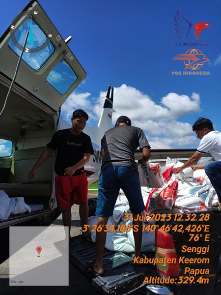 cargo beras bulog by pos indonesia (9) cargo beras bulog by pos indonesia (9)